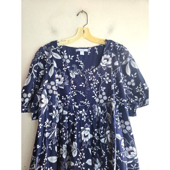NWOT Only Necessities Blue White Floral 100% Cottom Maxi Length Dress size Large - Picture 2 of 10
